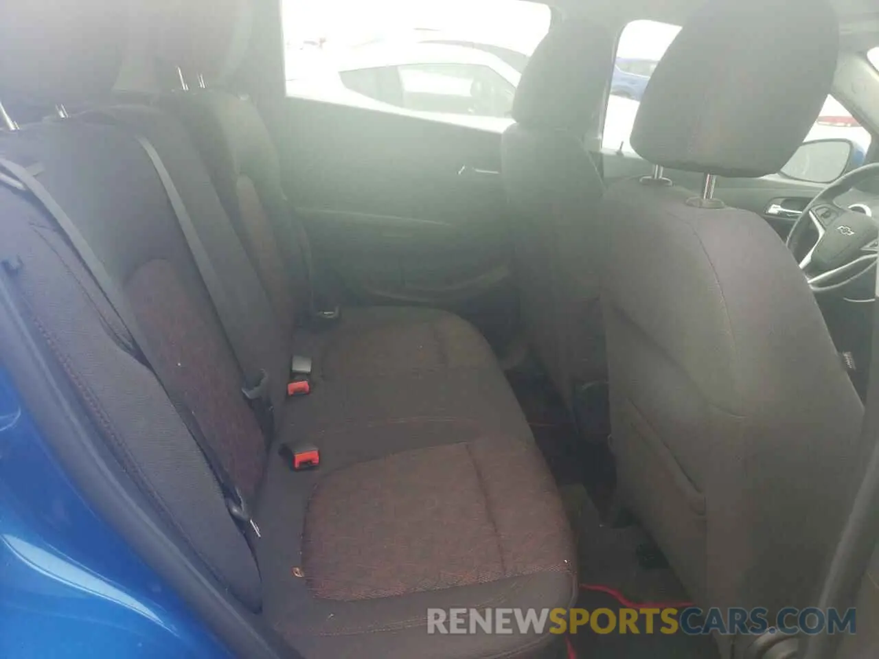 11 Photograph of a damaged car 1G1JD6SB2L4131284 CHEVROLET SONIC 2020