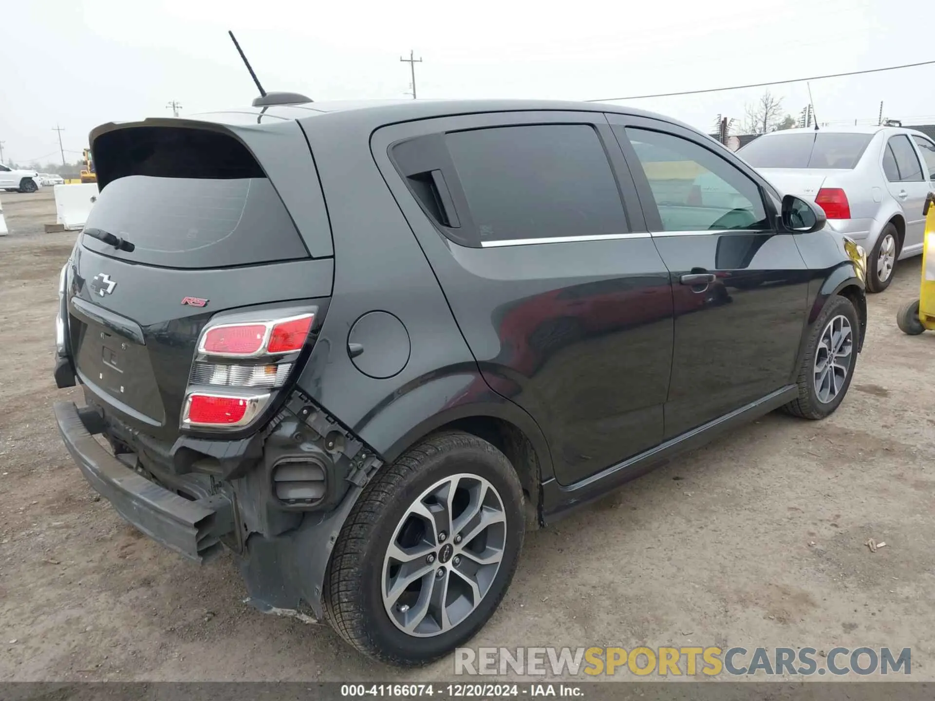 4 Photograph of a damaged car 1G1JD6SB4L4105155 CHEVROLET SONIC 2020