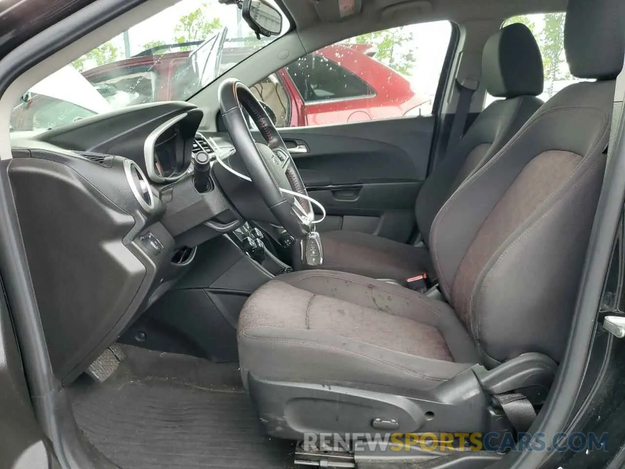 7 Photograph of a damaged car 1G1JD6SB5L4137709 CHEVROLET SONIC 2020