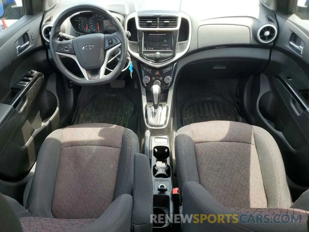 8 Photograph of a damaged car 1G1JD6SB6L4109157 CHEVROLET SONIC 2020