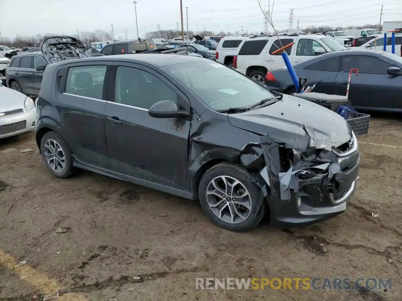 4 Photograph of a damaged car 1G1JD6SB8L4102520 CHEVROLET SONIC 2020