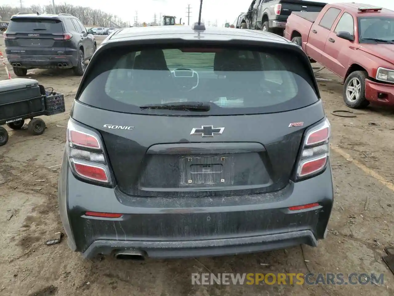 6 Photograph of a damaged car 1G1JD6SB8L4102520 CHEVROLET SONIC 2020