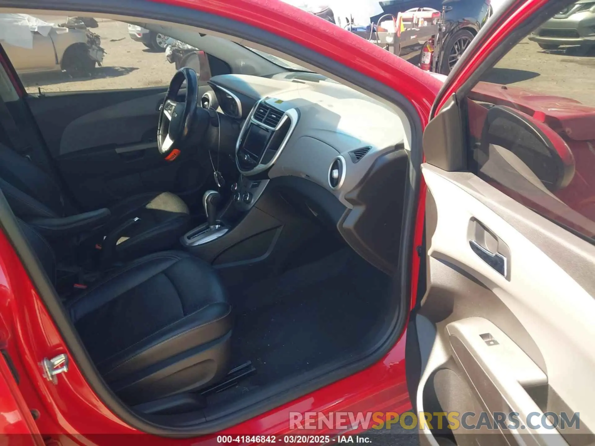 5 Photograph of a damaged car 1G1JF5SB3L4116362 CHEVROLET SONIC 2020