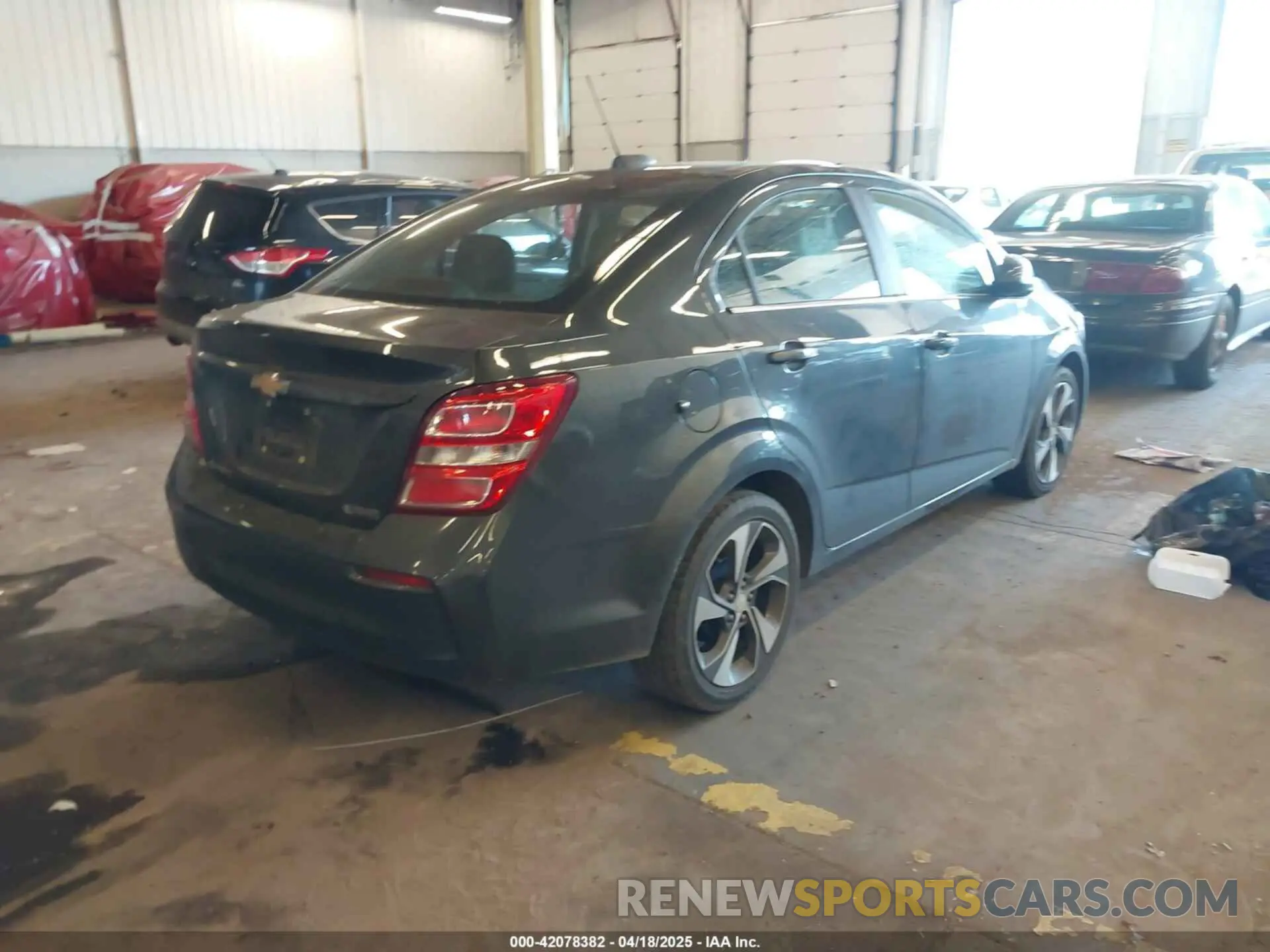 4 Photograph of a damaged car 1G1JF5SB3L4118984 CHEVROLET SONIC 2020