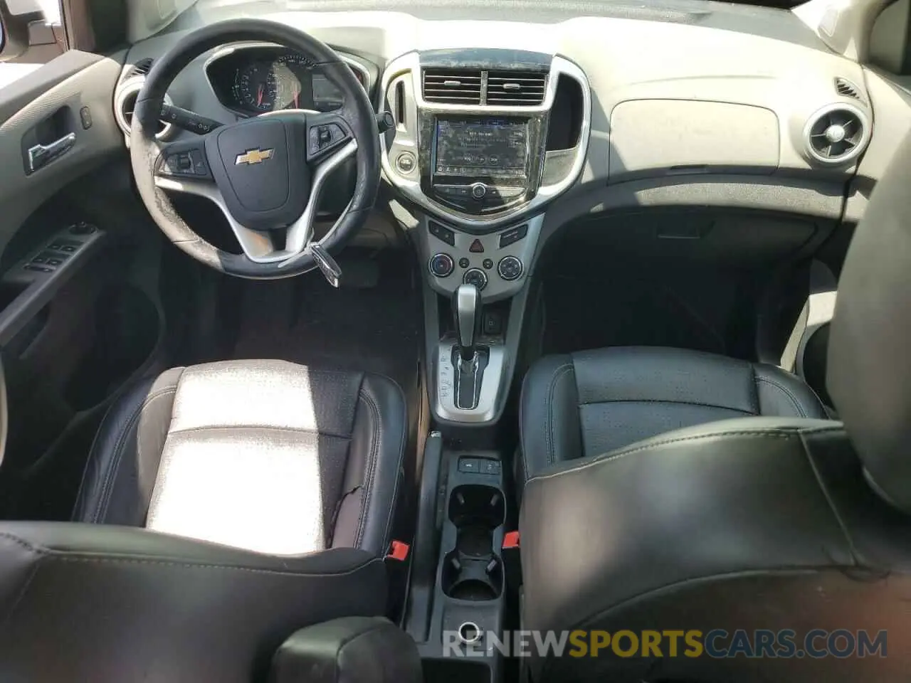 8 Photograph of a damaged car 1G1JF5SB9L4114146 CHEVROLET SONIC 2020