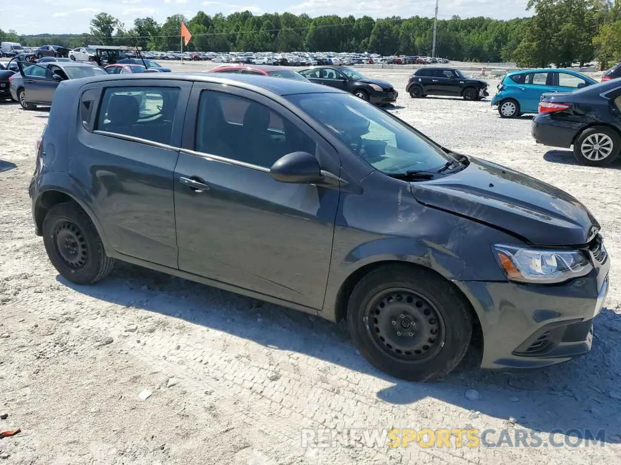 4 Photograph of a damaged car 1G1JG6SB0L4127211 CHEVROLET SONIC 2020