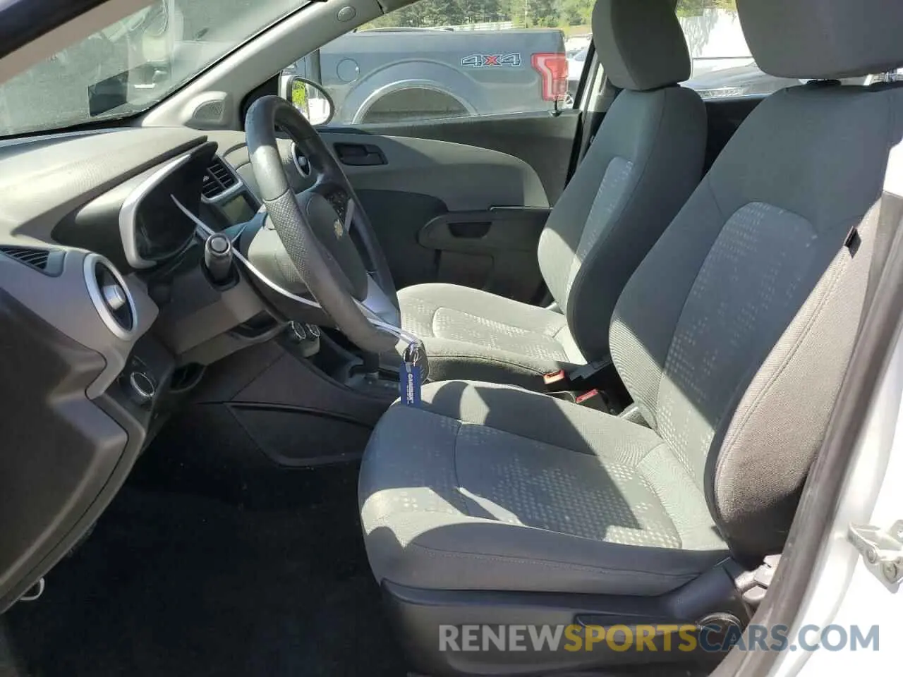 7 Photograph of a damaged car 1G1JG6SB1L4123278 CHEVROLET SONIC 2020
