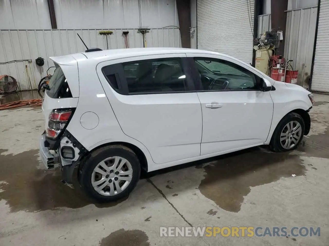 3 Photograph of a damaged car 1G1JG6SB2L4117800 CHEVROLET SONIC 2020