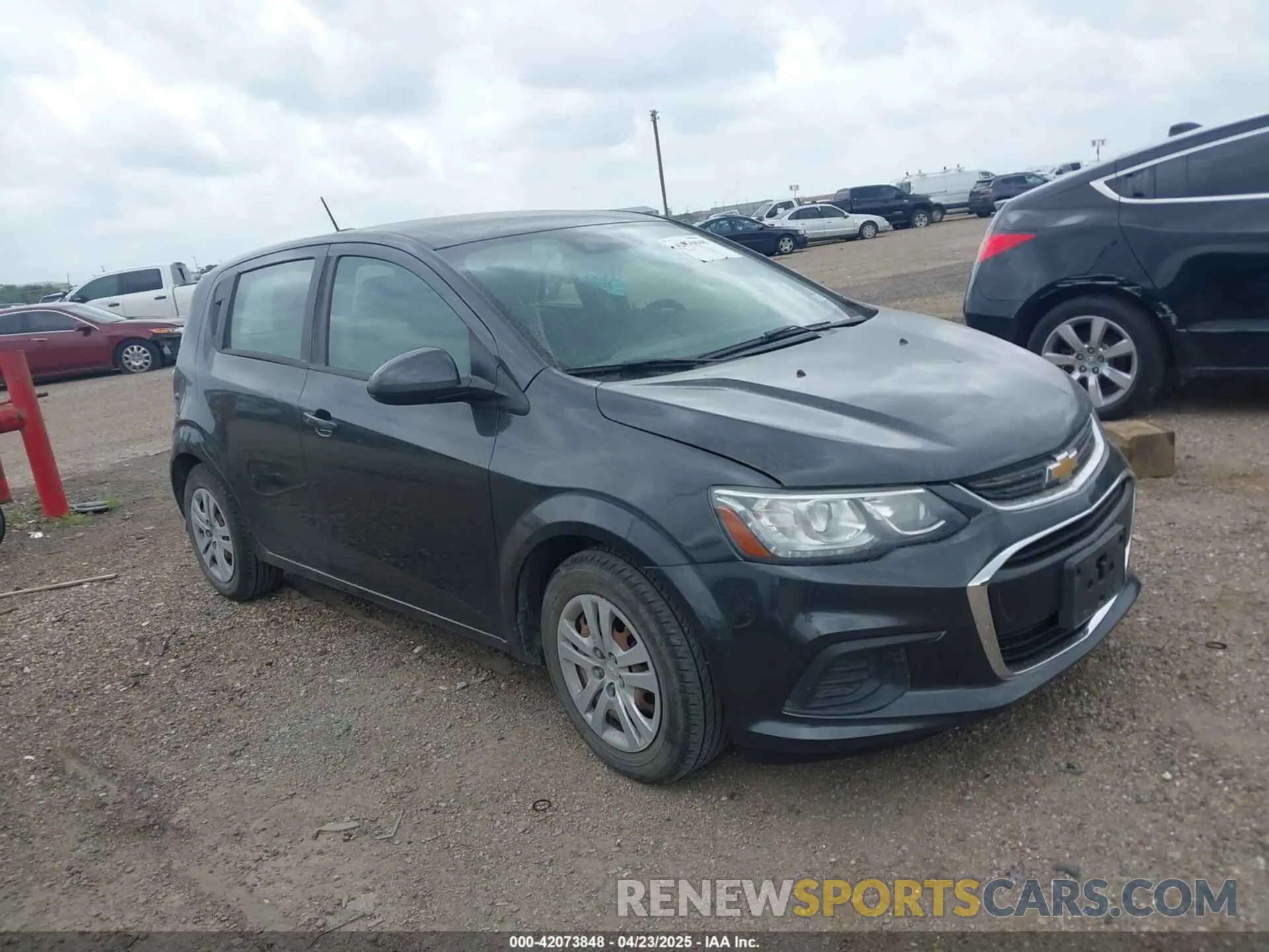 13 Photograph of a damaged car 1G1JG6SB3L4113450 CHEVROLET SONIC 2020