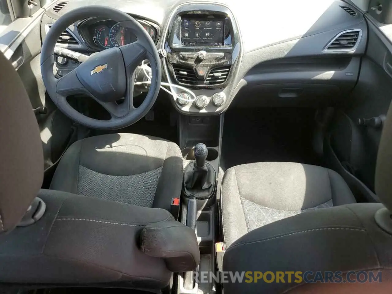 8 Photograph of a damaged car KL8CA6SA8KC815172 CHEVROLET SPARK 2019