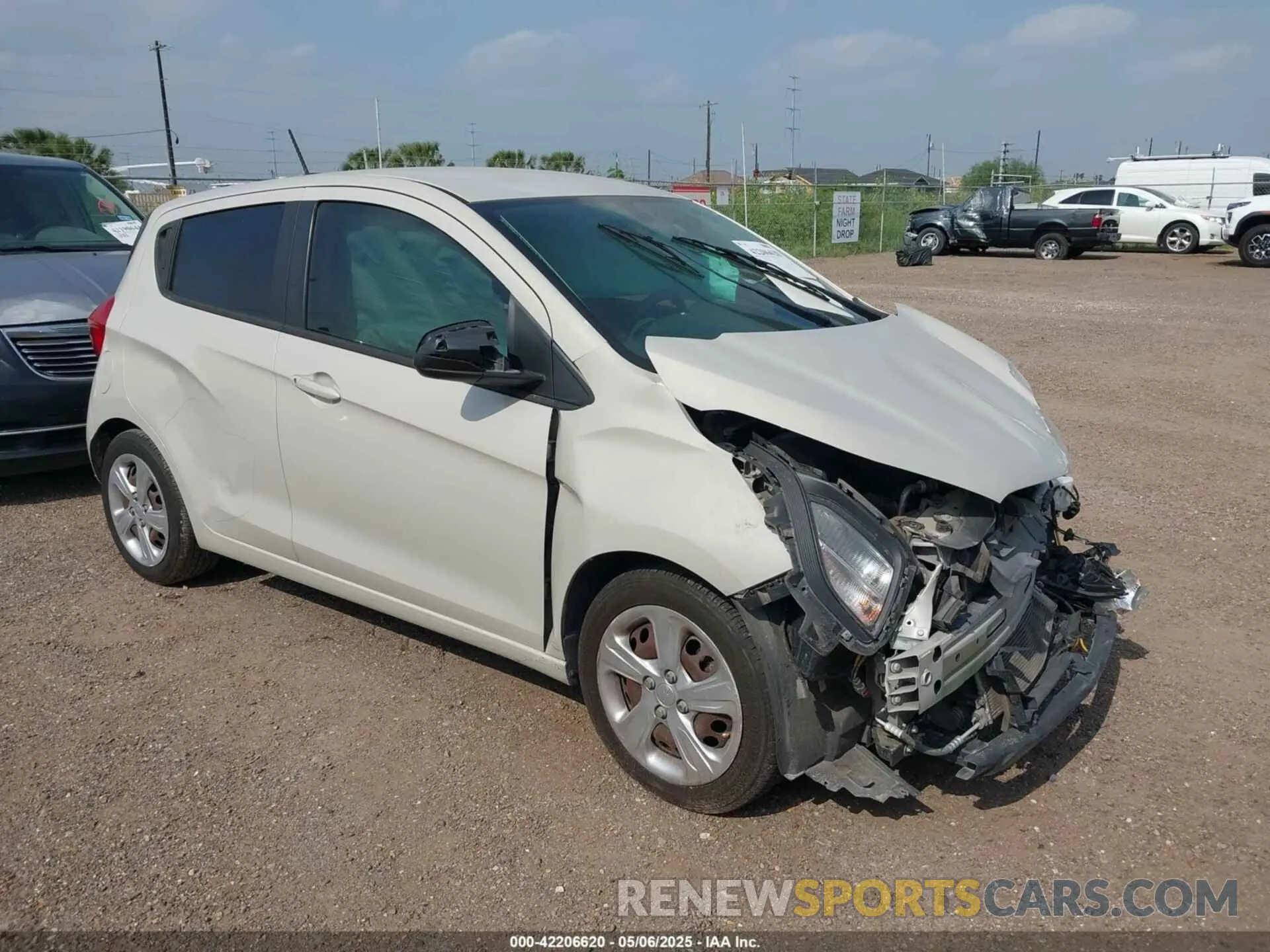 1 Photograph of a damaged car KL8CB6SA0KC705696 CHEVROLET SPARK 2019