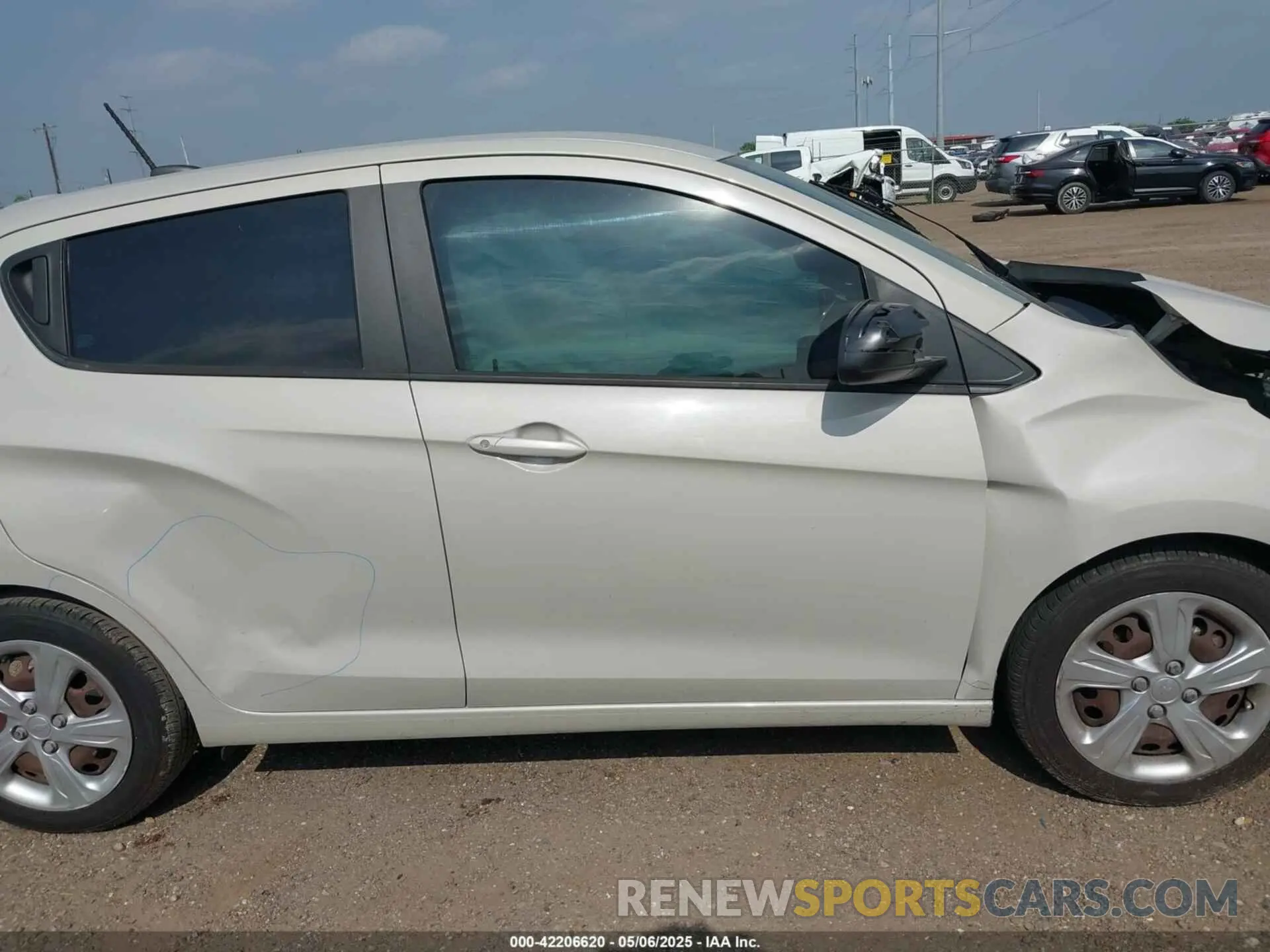 14 Photograph of a damaged car KL8CB6SA0KC705696 CHEVROLET SPARK 2019