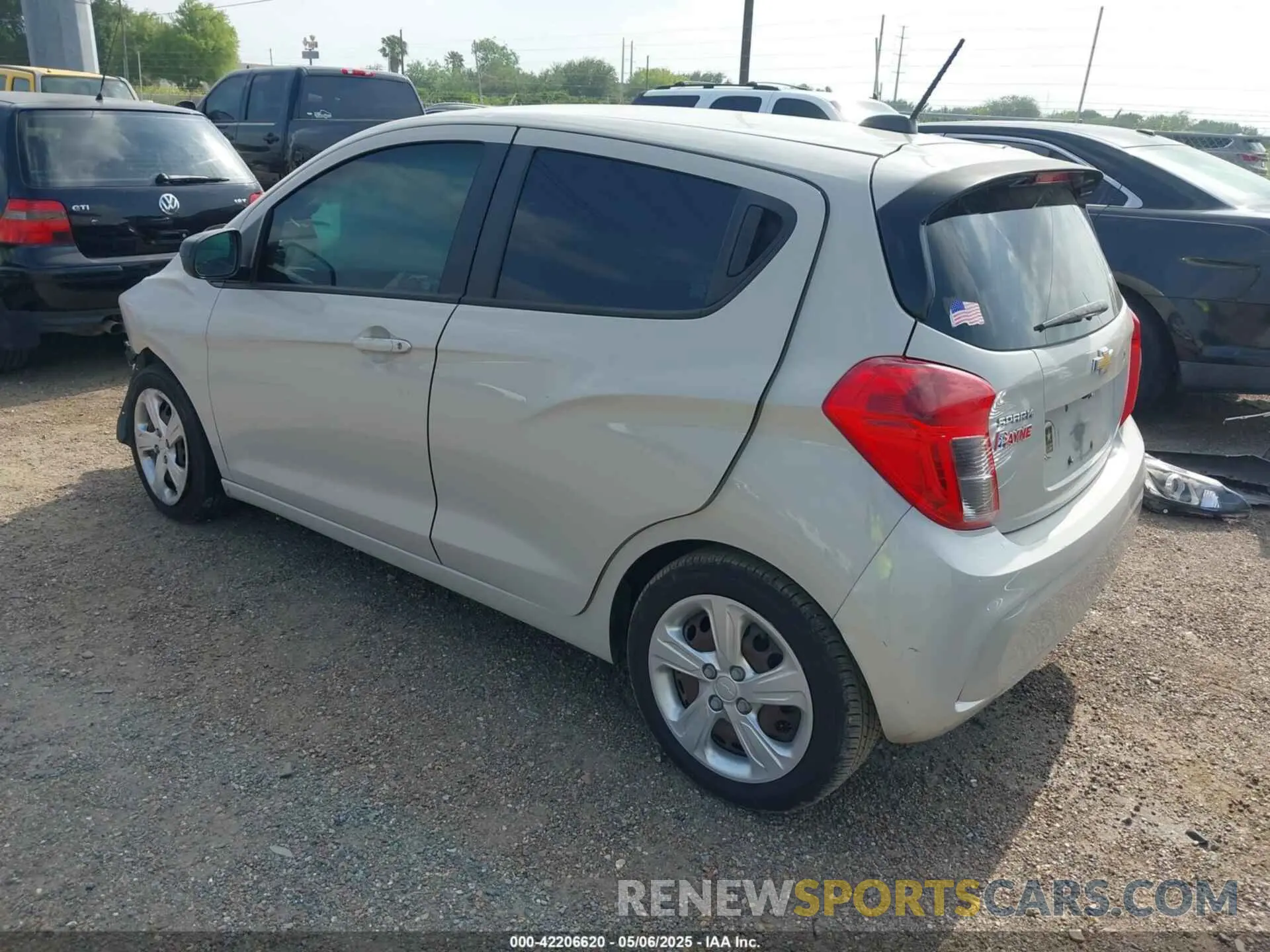 3 Photograph of a damaged car KL8CB6SA0KC705696 CHEVROLET SPARK 2019
