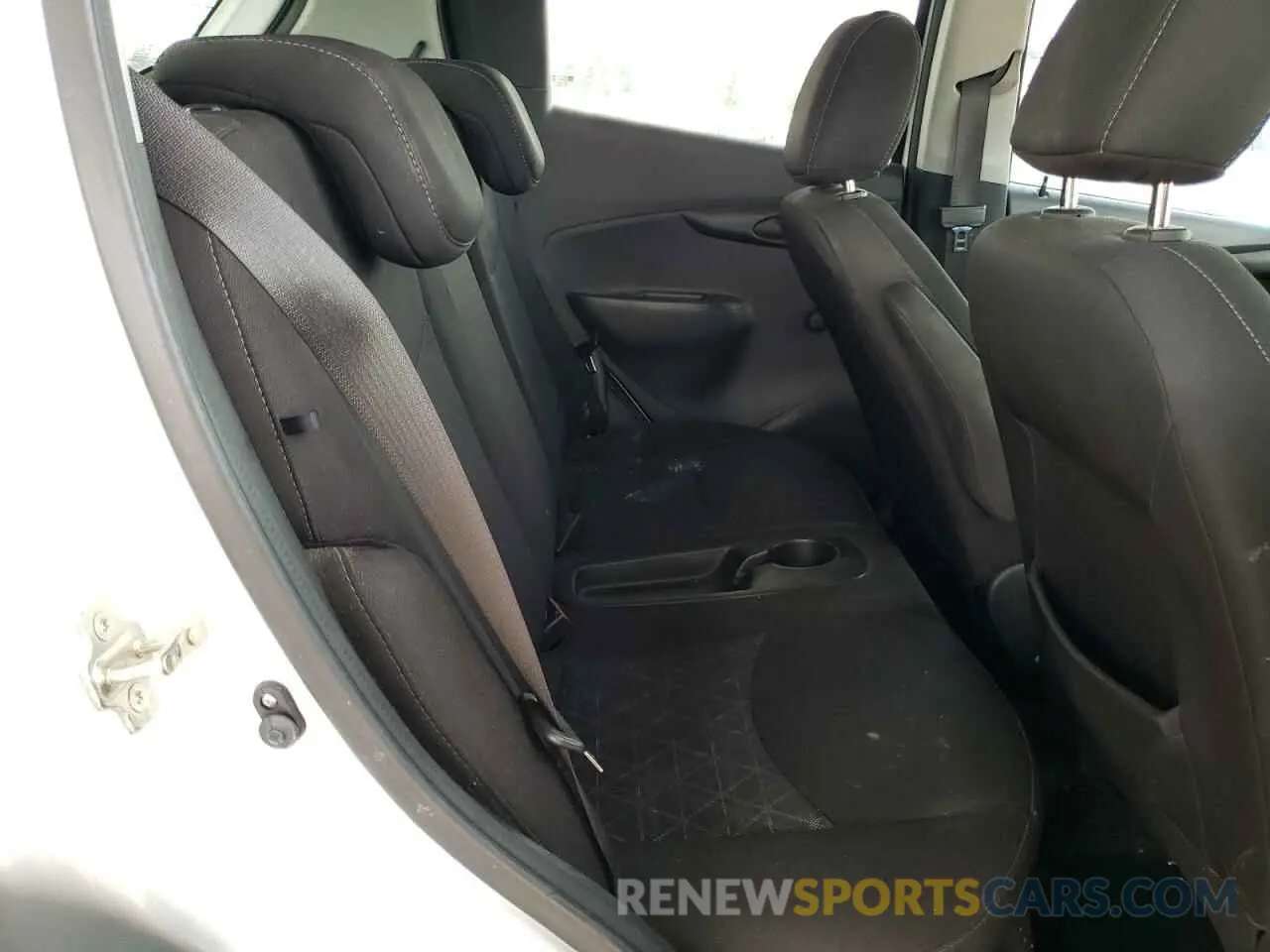 11 Photograph of a damaged car KL8CB6SA0KC719078 CHEVROLET SPARK 2019