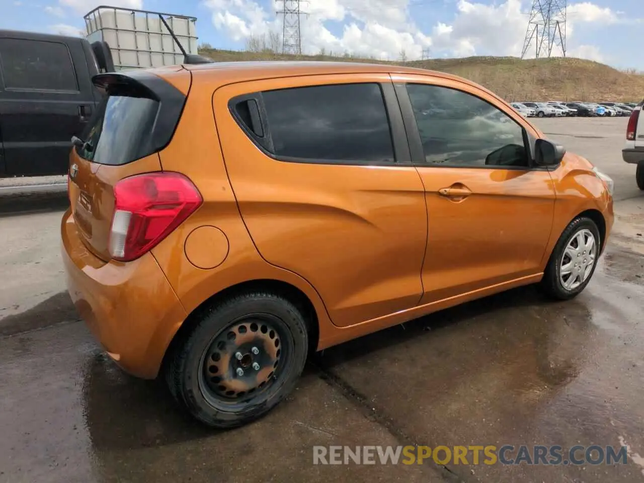 3 Photograph of a damaged car KL8CB6SA0KC765235 CHEVROLET SPARK 2019