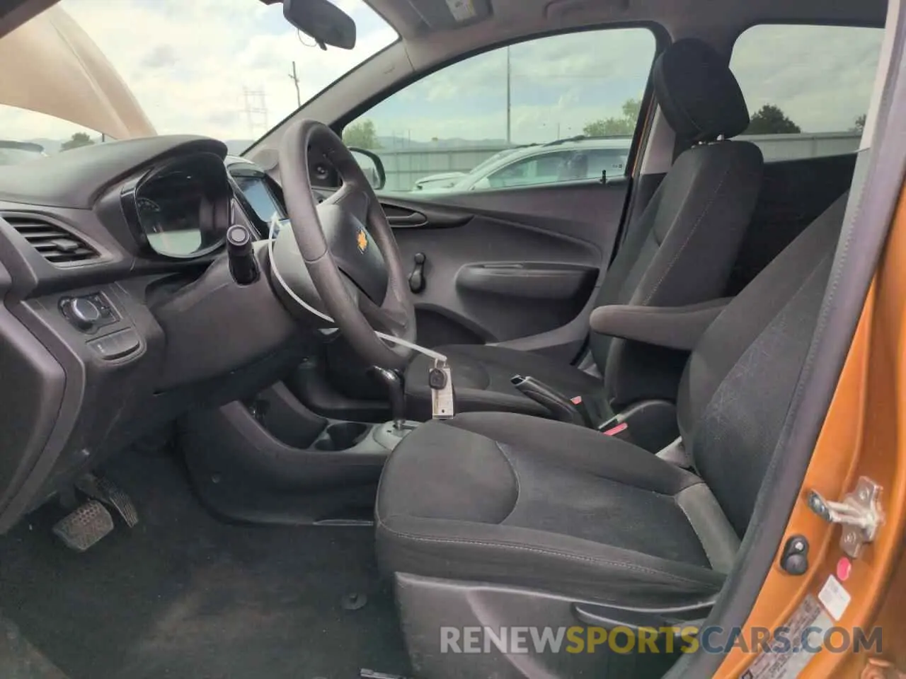 7 Photograph of a damaged car KL8CB6SA0KC765235 CHEVROLET SPARK 2019