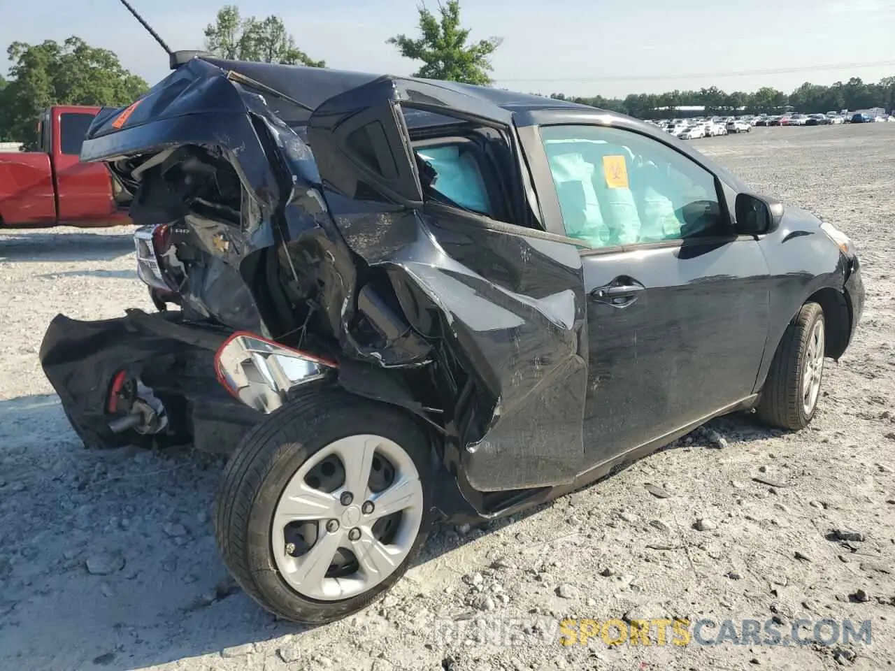3 Photograph of a damaged car KL8CB6SA0KC822324 CHEVROLET SPARK 2019