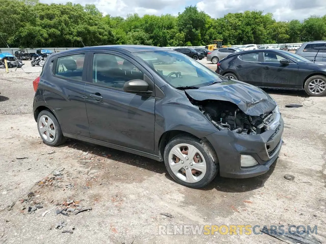 4 Photograph of a damaged car KL8CB6SA1KC724984 CHEVROLET SPARK 2019