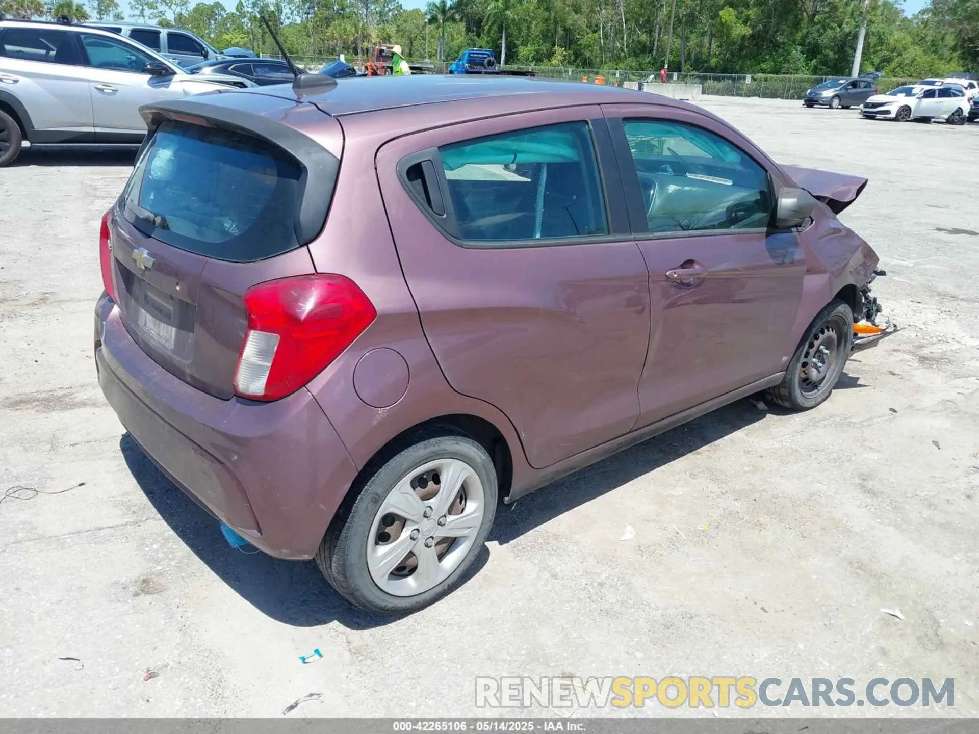 4 Photograph of a damaged car KL8CB6SA4KC705488 CHEVROLET SPARK 2019