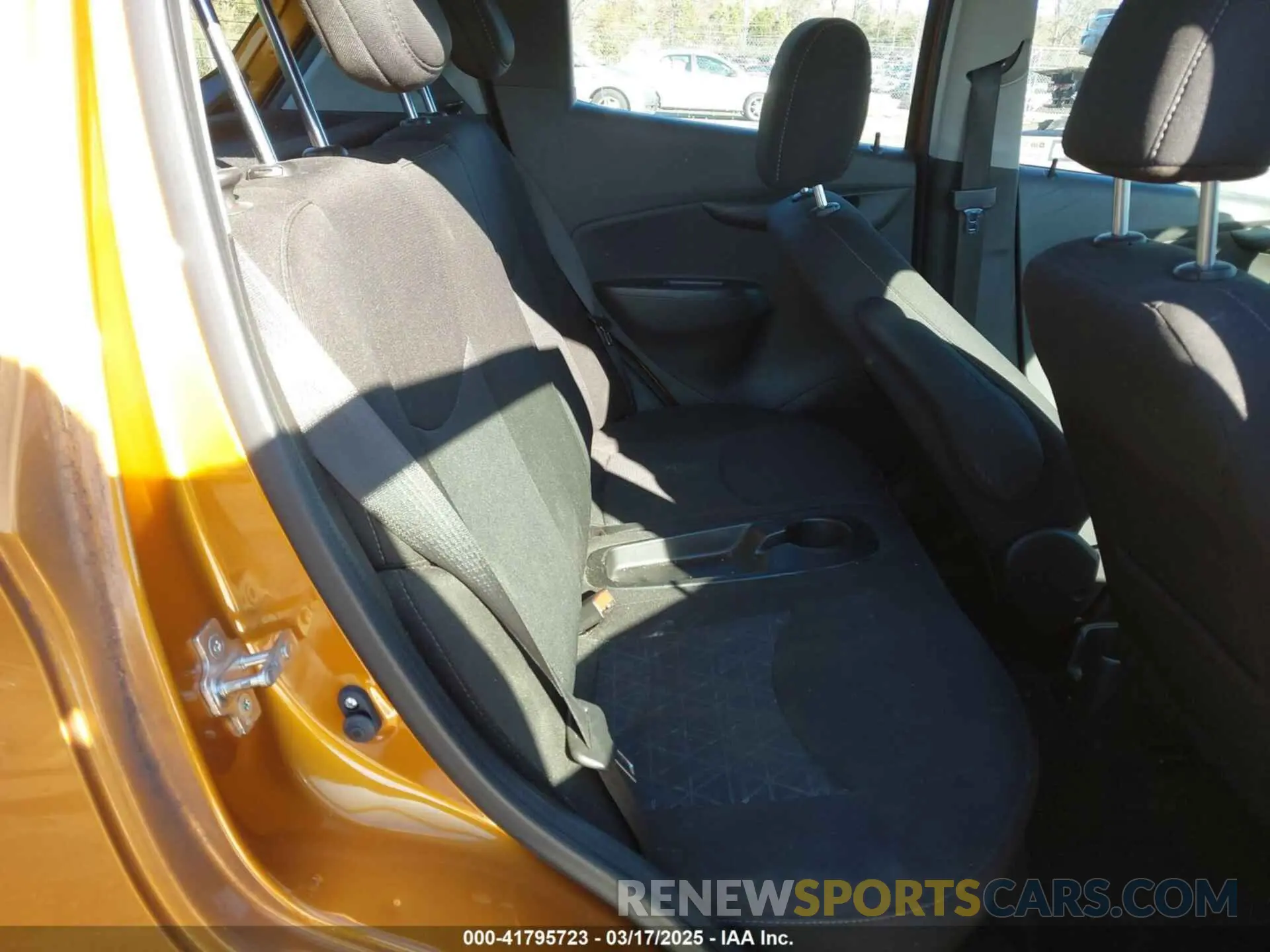 8 Photograph of a damaged car KL8CB6SA5KC725409 CHEVROLET SPARK 2019