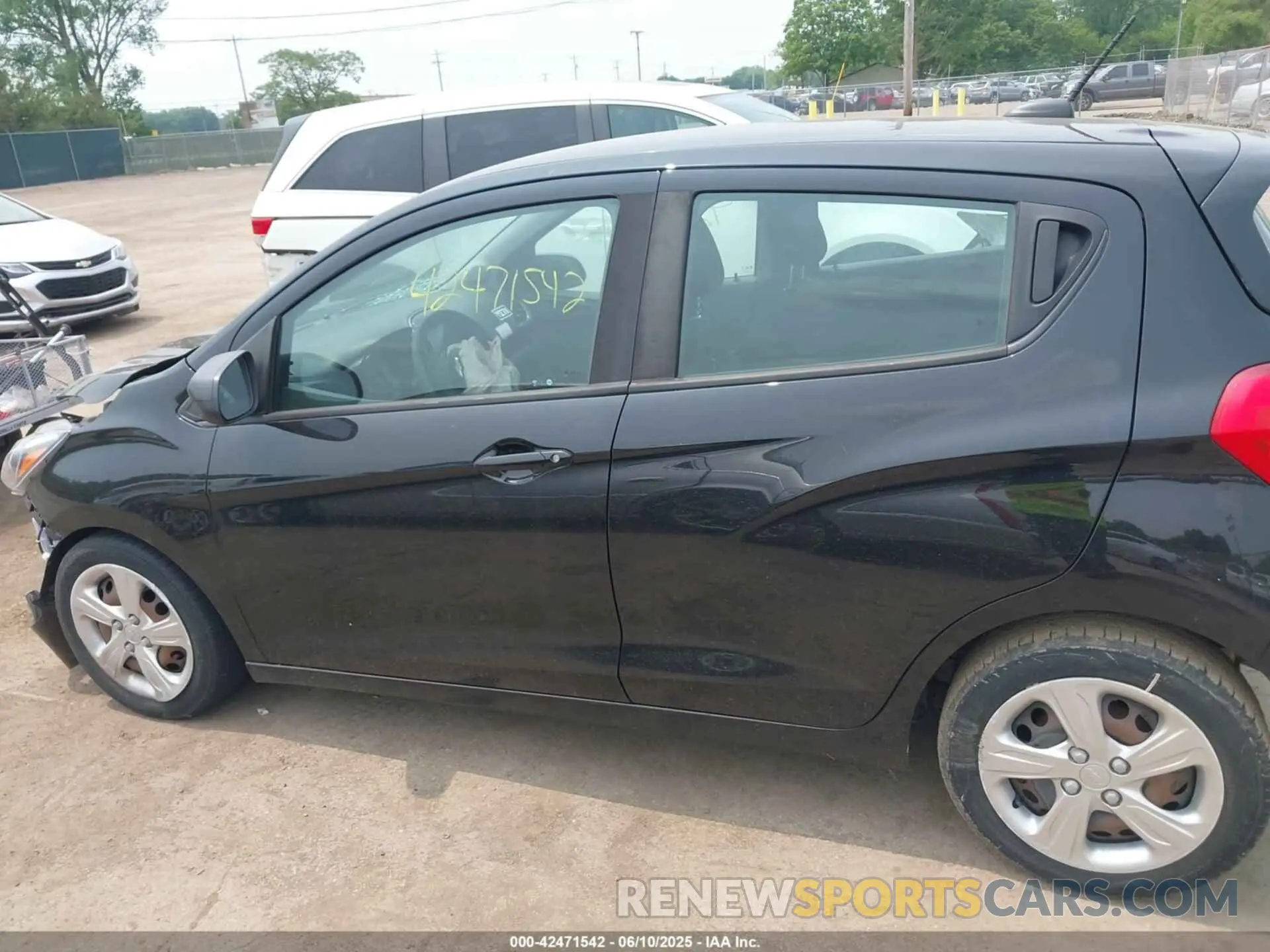 15 Photograph of a damaged car KL8CB6SA5KC815952 CHEVROLET SPARK 2019