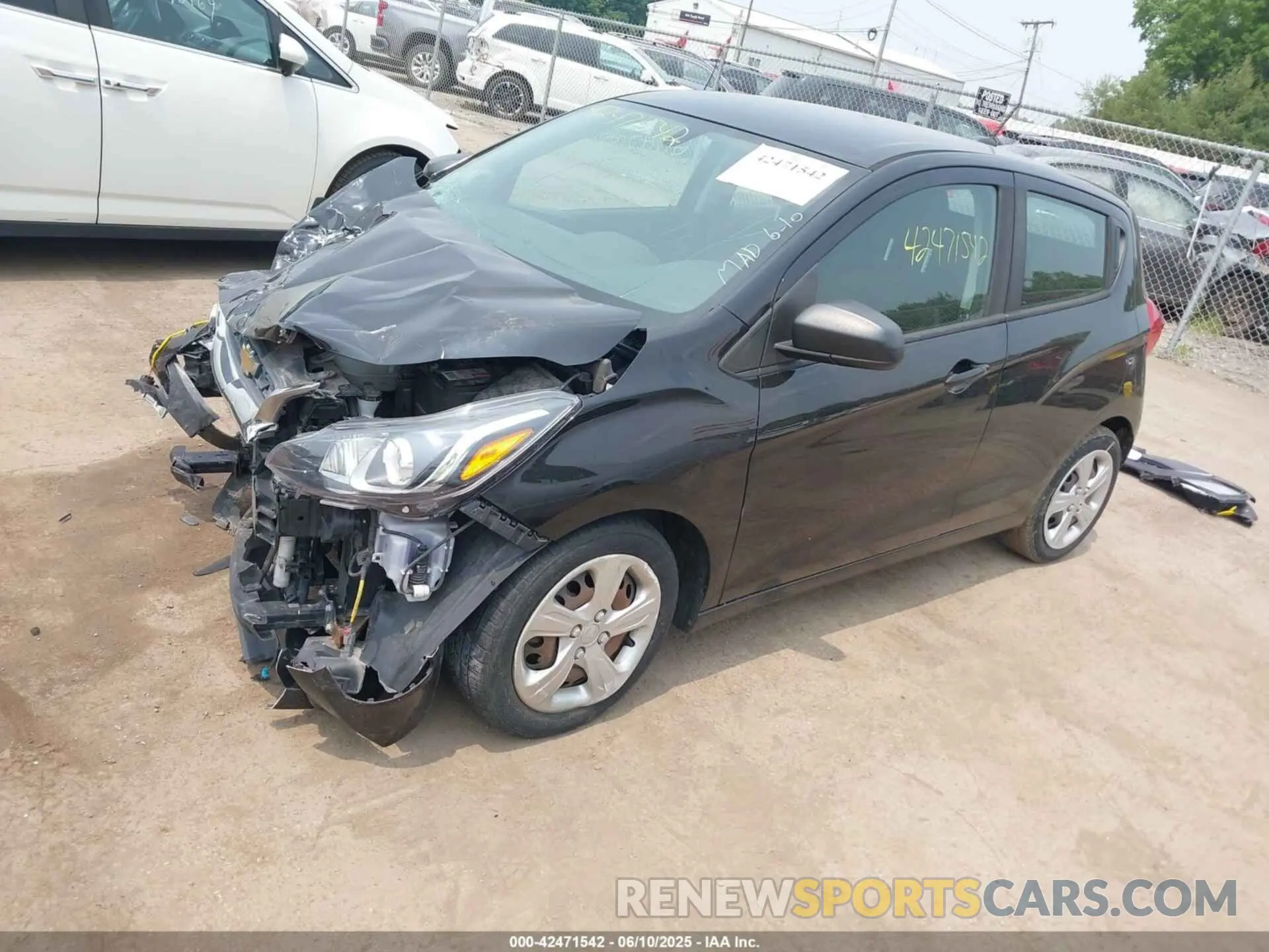 2 Photograph of a damaged car KL8CB6SA5KC815952 CHEVROLET SPARK 2019