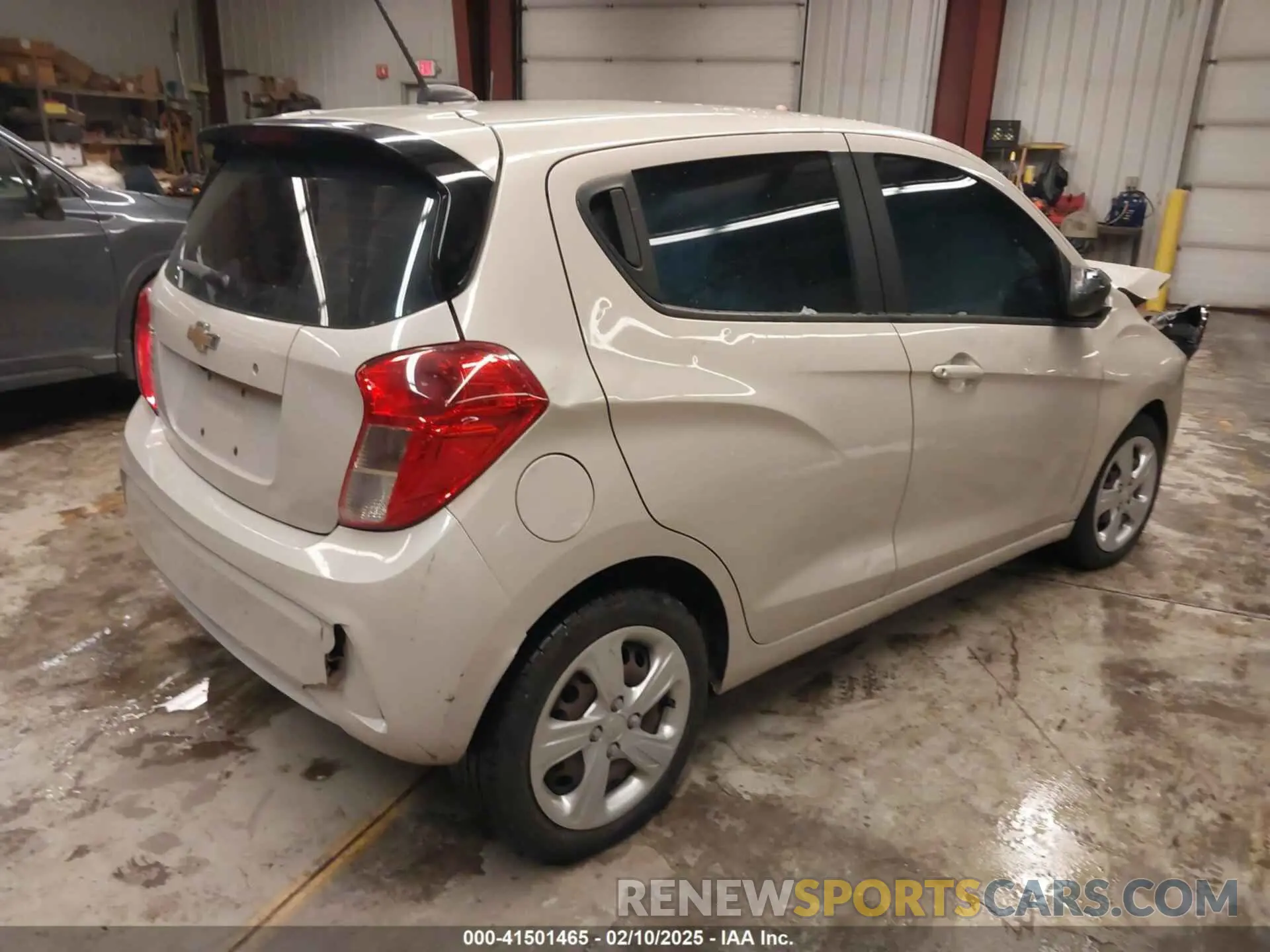 4 Photograph of a damaged car KL8CB6SA6KC704729 CHEVROLET SPARK 2019