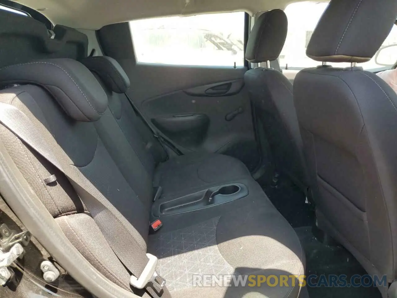 11 Photograph of a damaged car KL8CB6SA6KC741313 CHEVROLET SPARK 2019