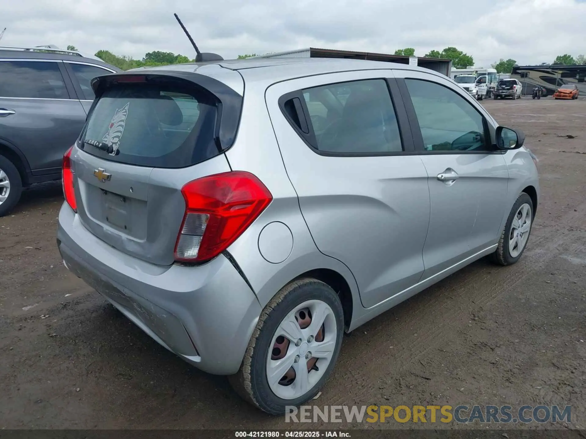 4 Photograph of a damaged car KL8CB6SA7KC741952 CHEVROLET SPARK 2019