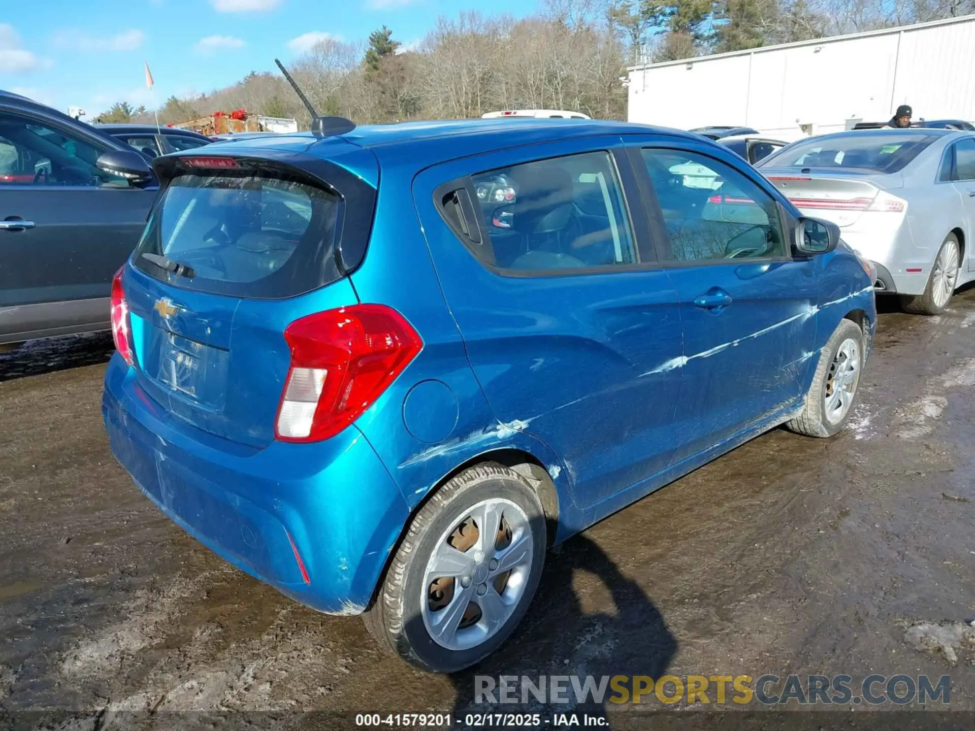 4 Photograph of a damaged car KL8CB6SA7KC804662 CHEVROLET SPARK 2019