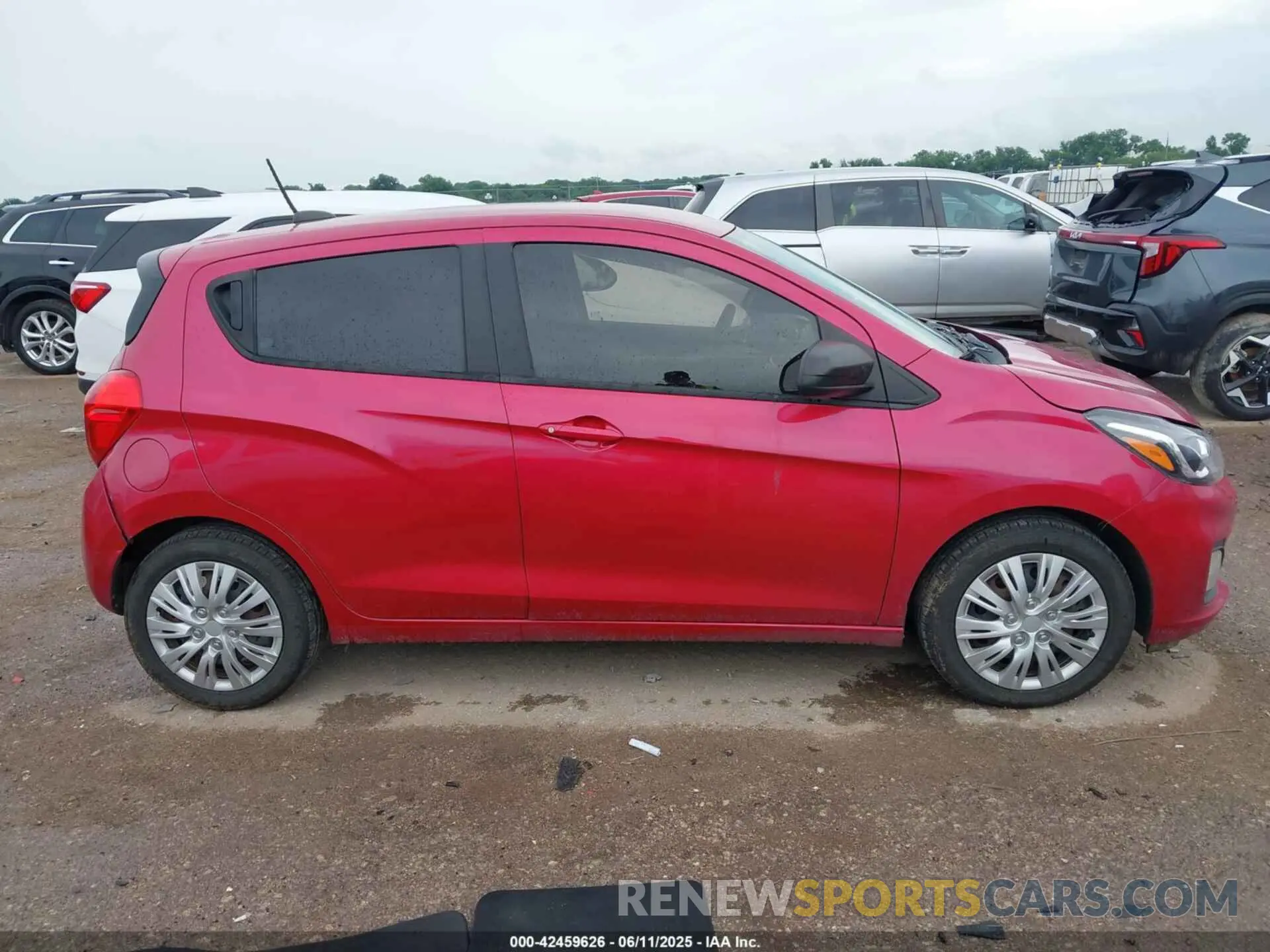 13 Photograph of a damaged car KL8CB6SA7KC811451 CHEVROLET SPARK 2019