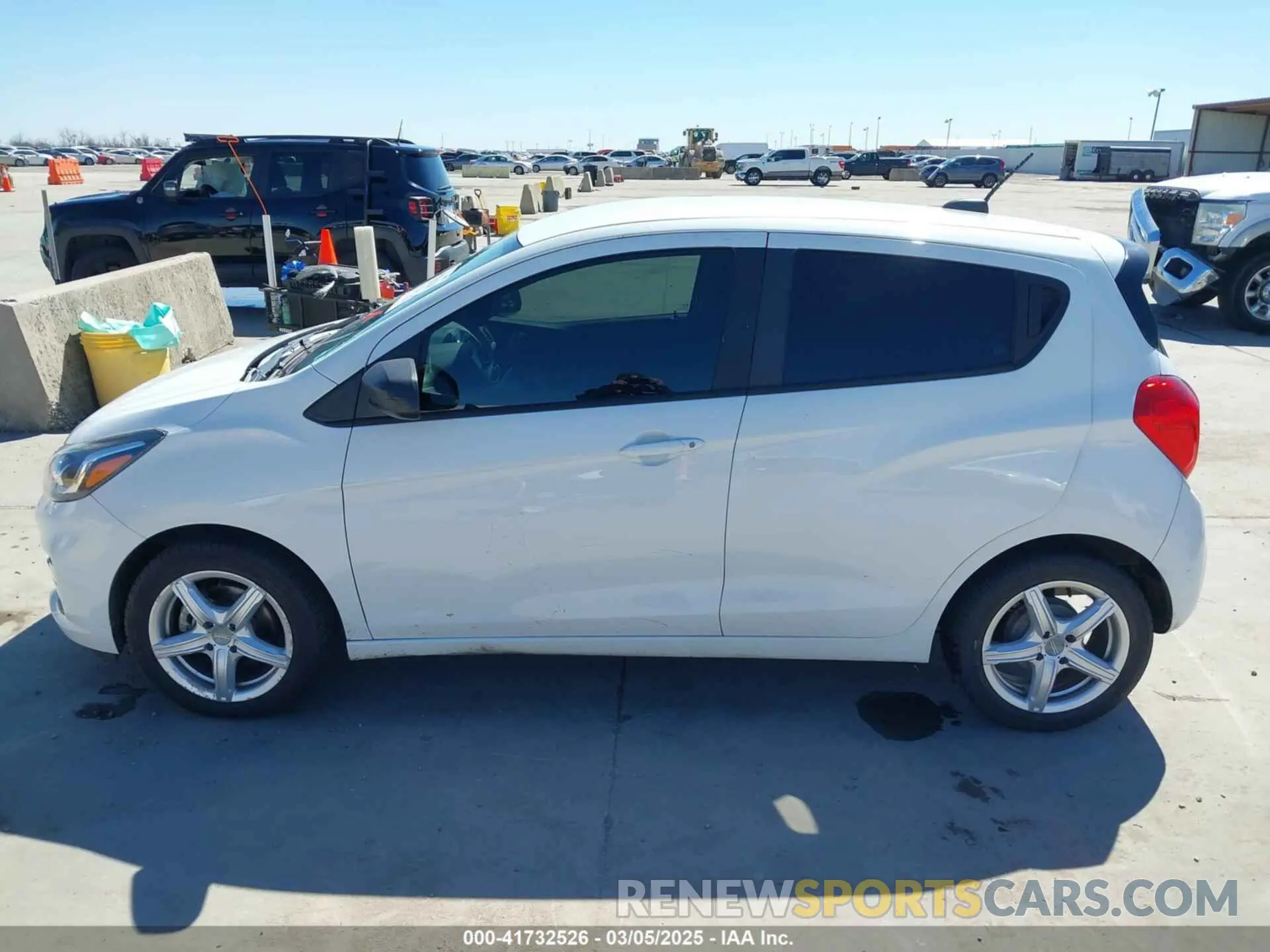 14 Photograph of a damaged car KL8CB6SA8KC729504 CHEVROLET SPARK 2019