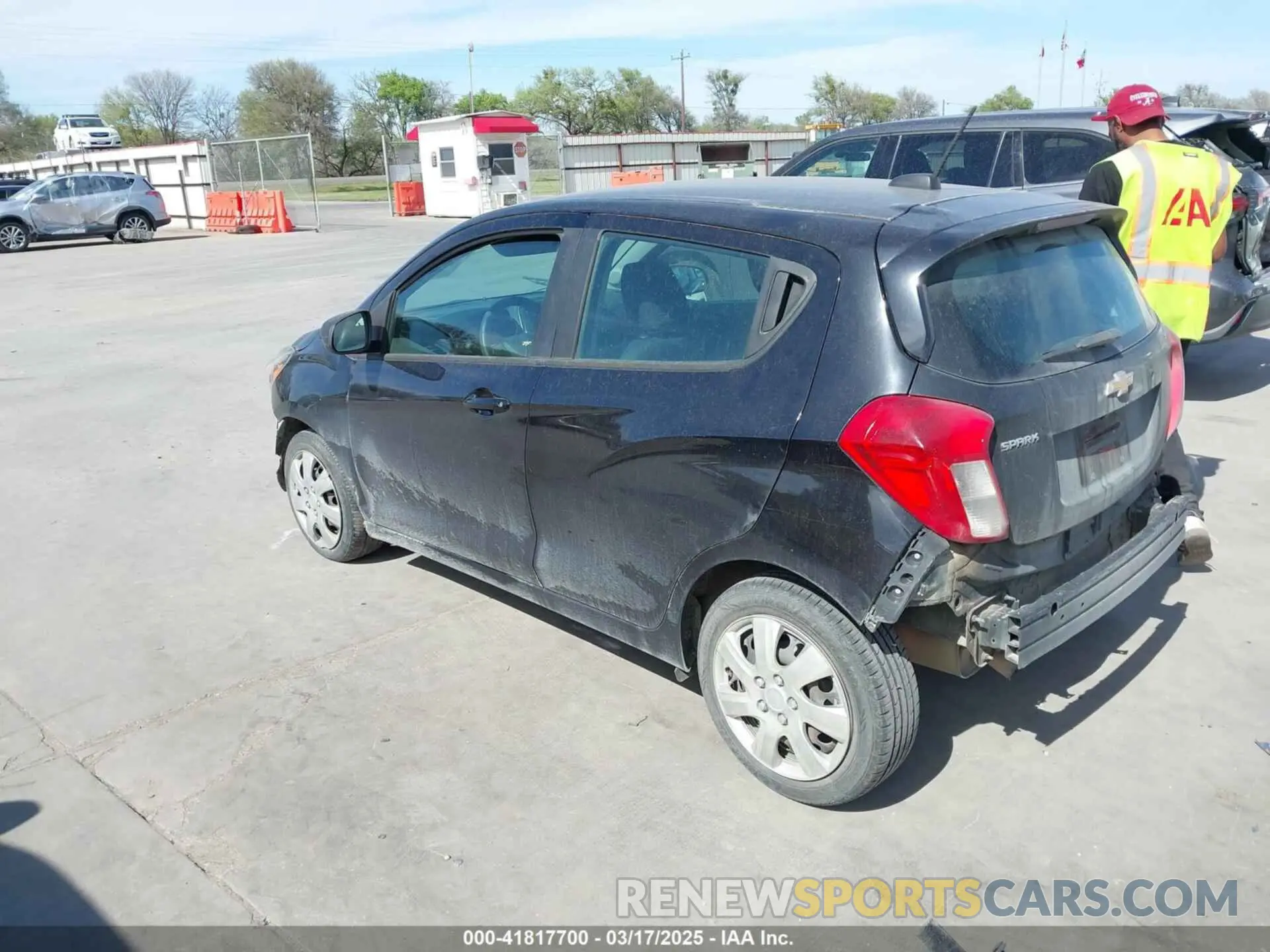 3 Photograph of a damaged car KL8CB6SA9KC723999 CHEVROLET SPARK 2019