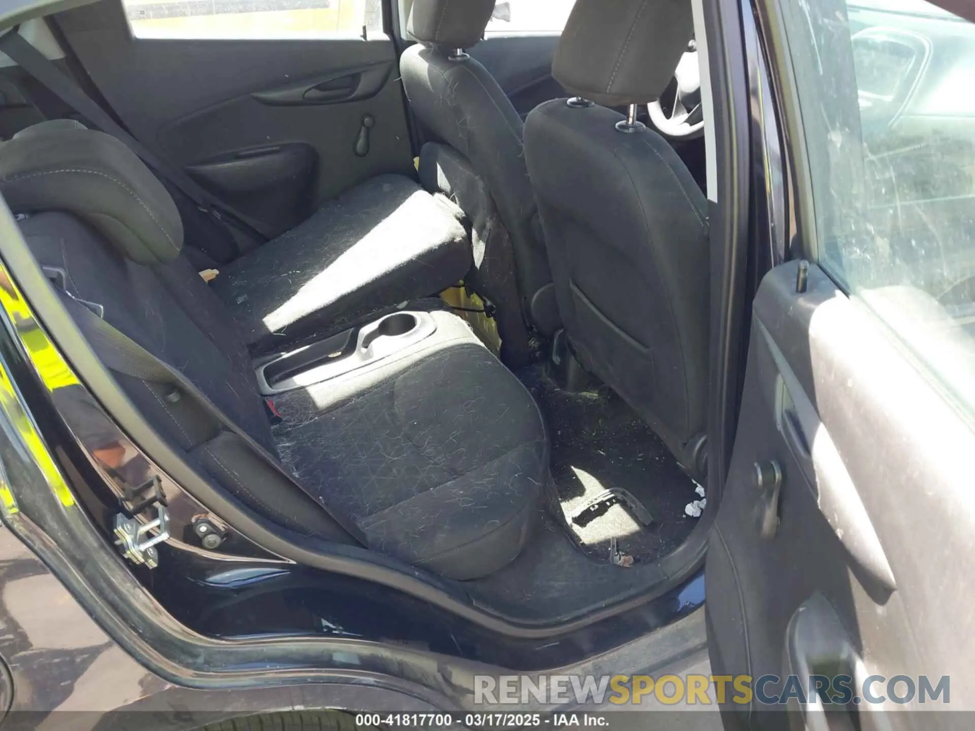8 Photograph of a damaged car KL8CB6SA9KC723999 CHEVROLET SPARK 2019