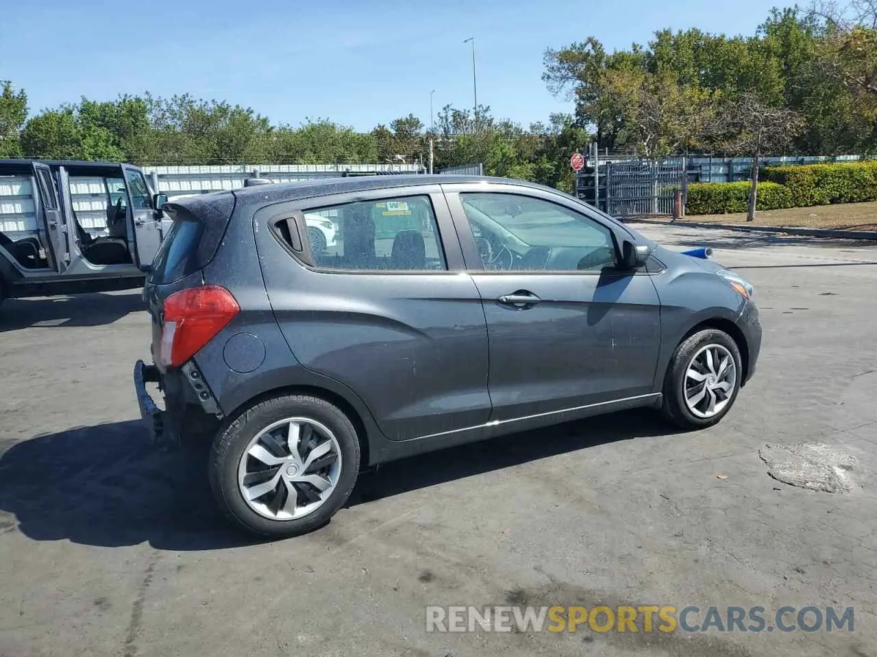 3 Photograph of a damaged car KL8CB6SA9KC735330 CHEVROLET SPARK 2019