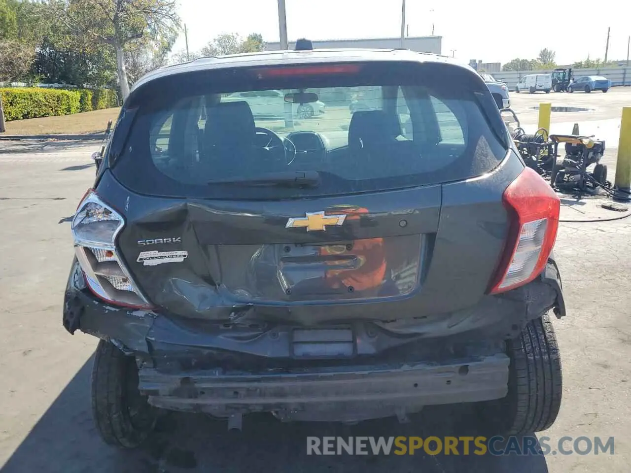 6 Photograph of a damaged car KL8CB6SA9KC735330 CHEVROLET SPARK 2019