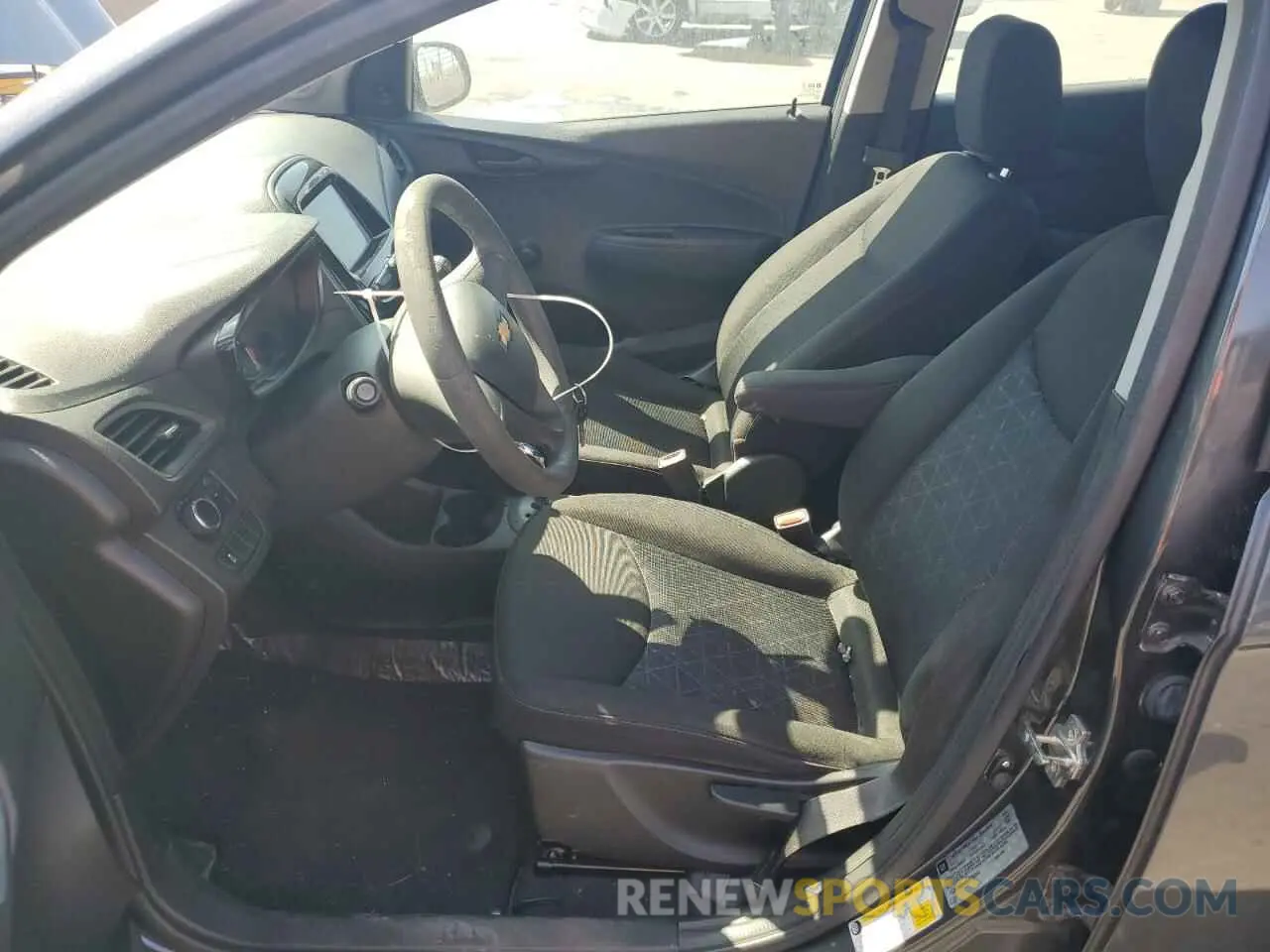 7 Photograph of a damaged car KL8CB6SA9KC735330 CHEVROLET SPARK 2019