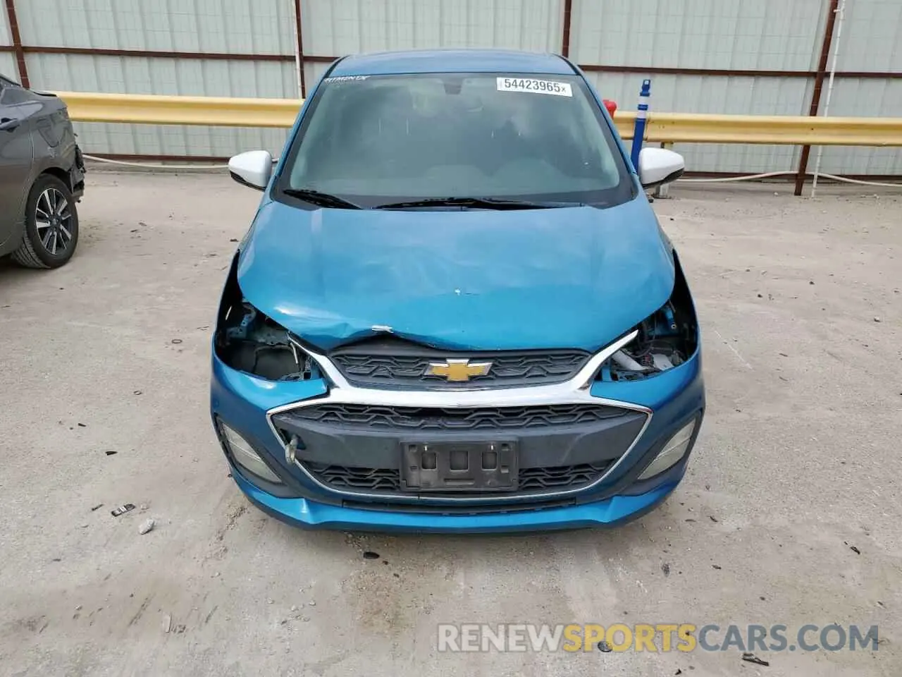 5 Photograph of a damaged car KL8CB6SA9KC761748 CHEVROLET SPARK 2019