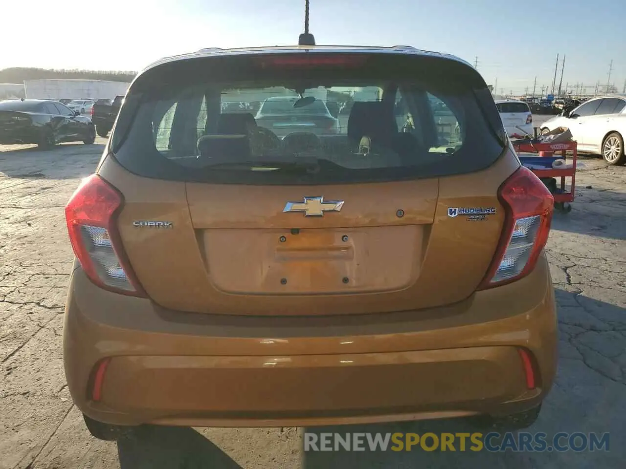 6 Photograph of a damaged car KL8CB6SAXKC706841 CHEVROLET SPARK 2019