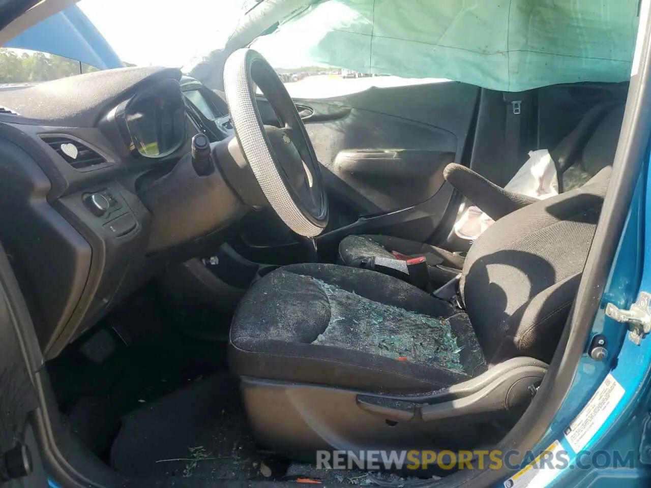 7 Photograph of a damaged car KL8CB6SAXKC742240 CHEVROLET SPARK 2019