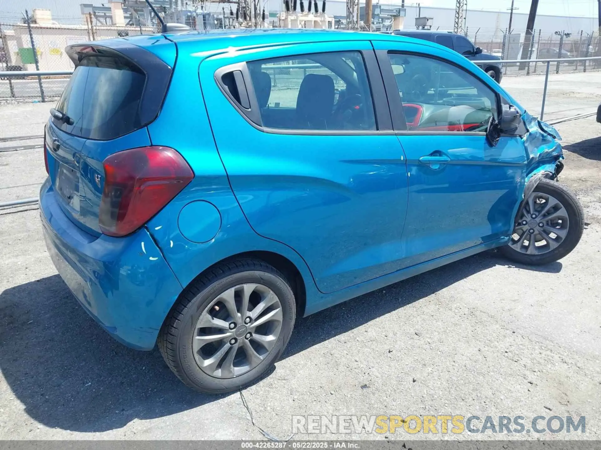 4 Photograph of a damaged car KL8CD6SA1KC708701 CHEVROLET SPARK 2019