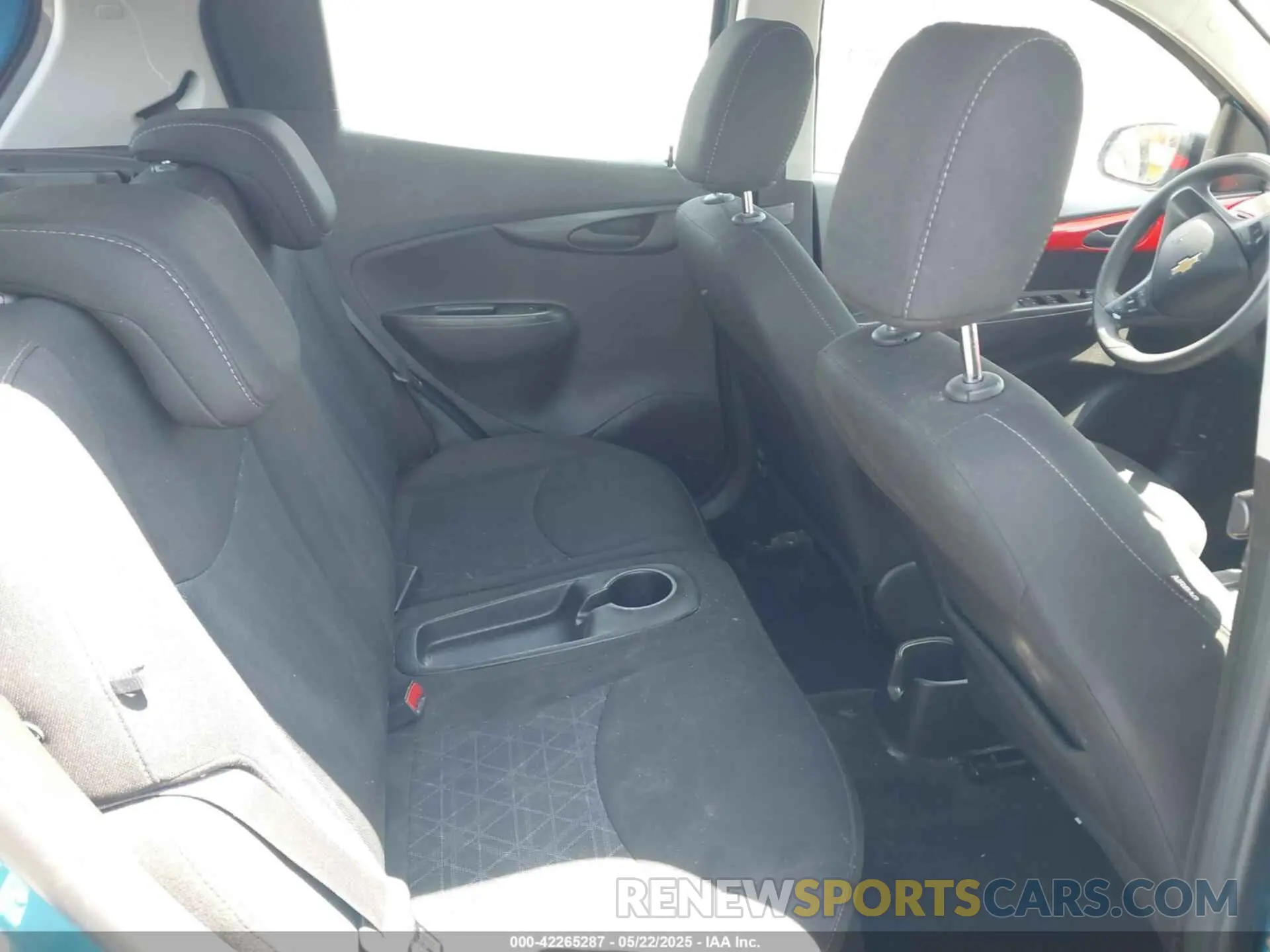 8 Photograph of a damaged car KL8CD6SA1KC708701 CHEVROLET SPARK 2019