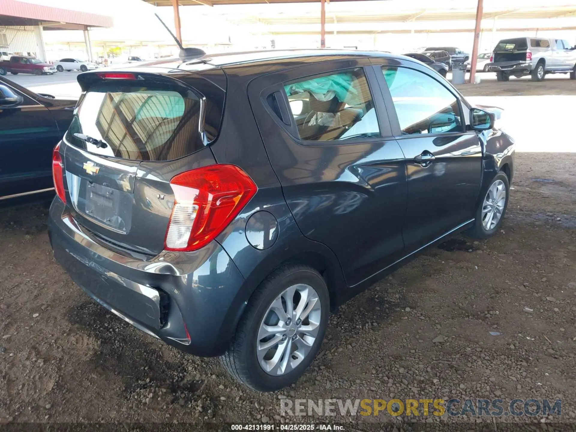 4 Photograph of a damaged car KL8CD6SA4KC709454 CHEVROLET SPARK 2019