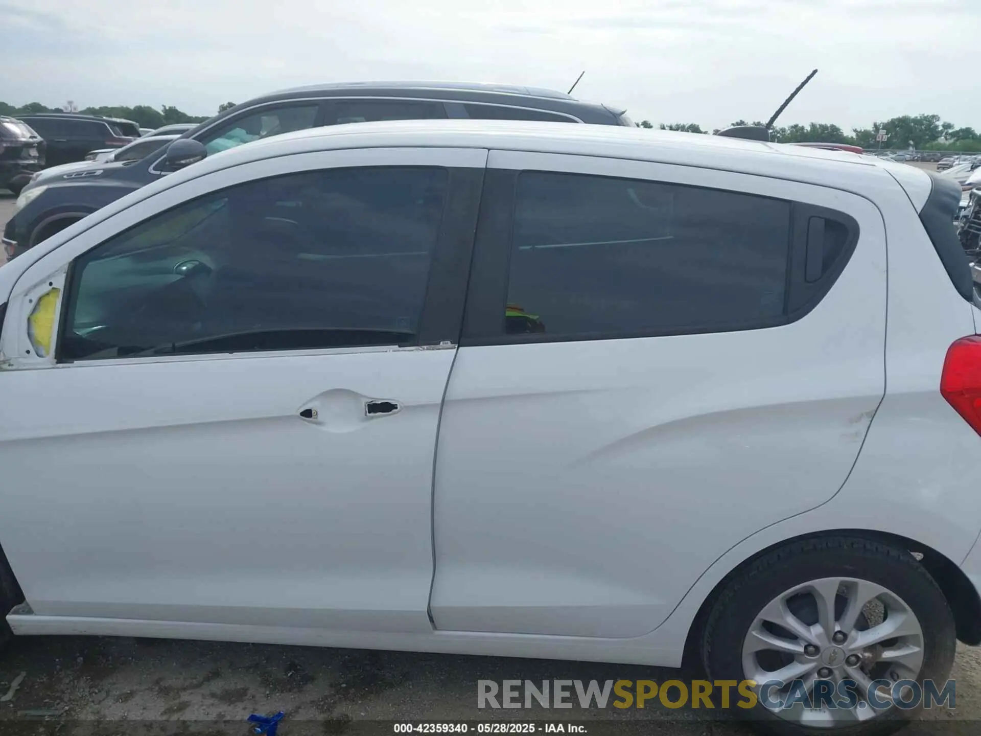 15 Photograph of a damaged car KL8CD6SA4KC821803 CHEVROLET SPARK 2019