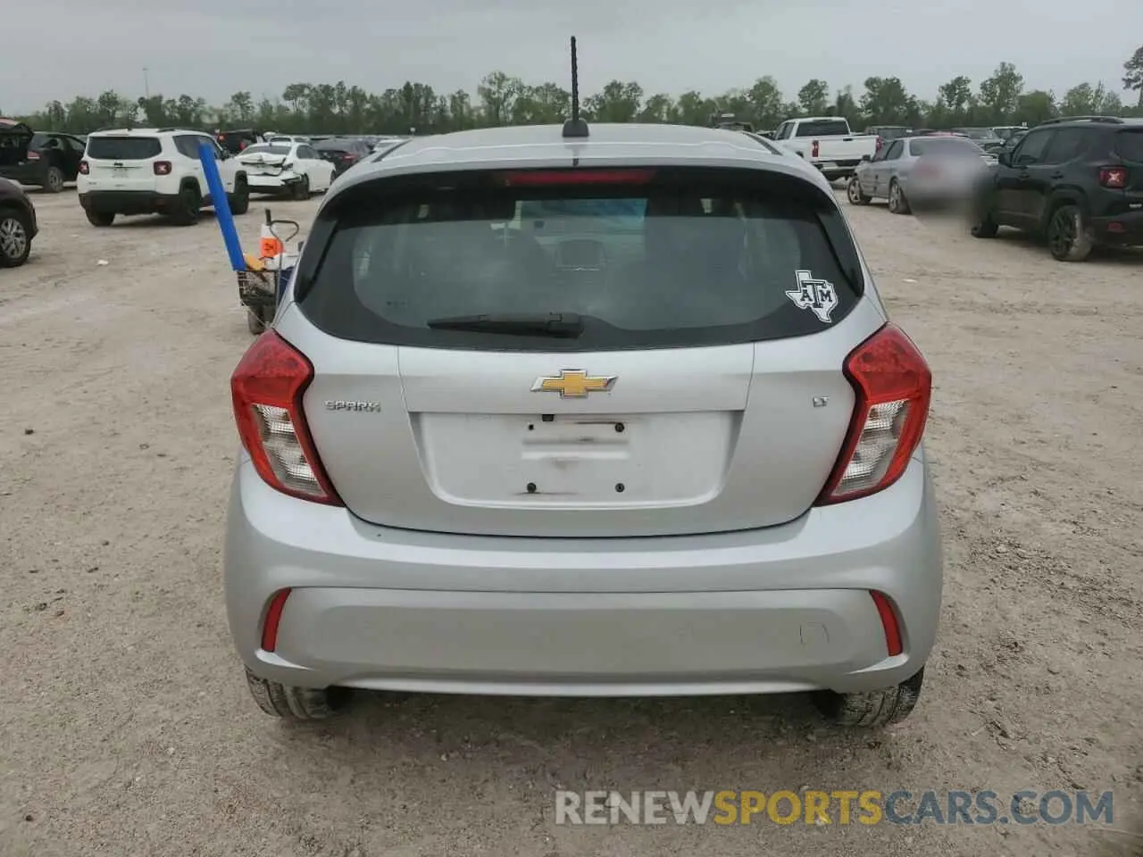 6 Photograph of a damaged car KL8CD6SA6KC727390 CHEVROLET SPARK 2019