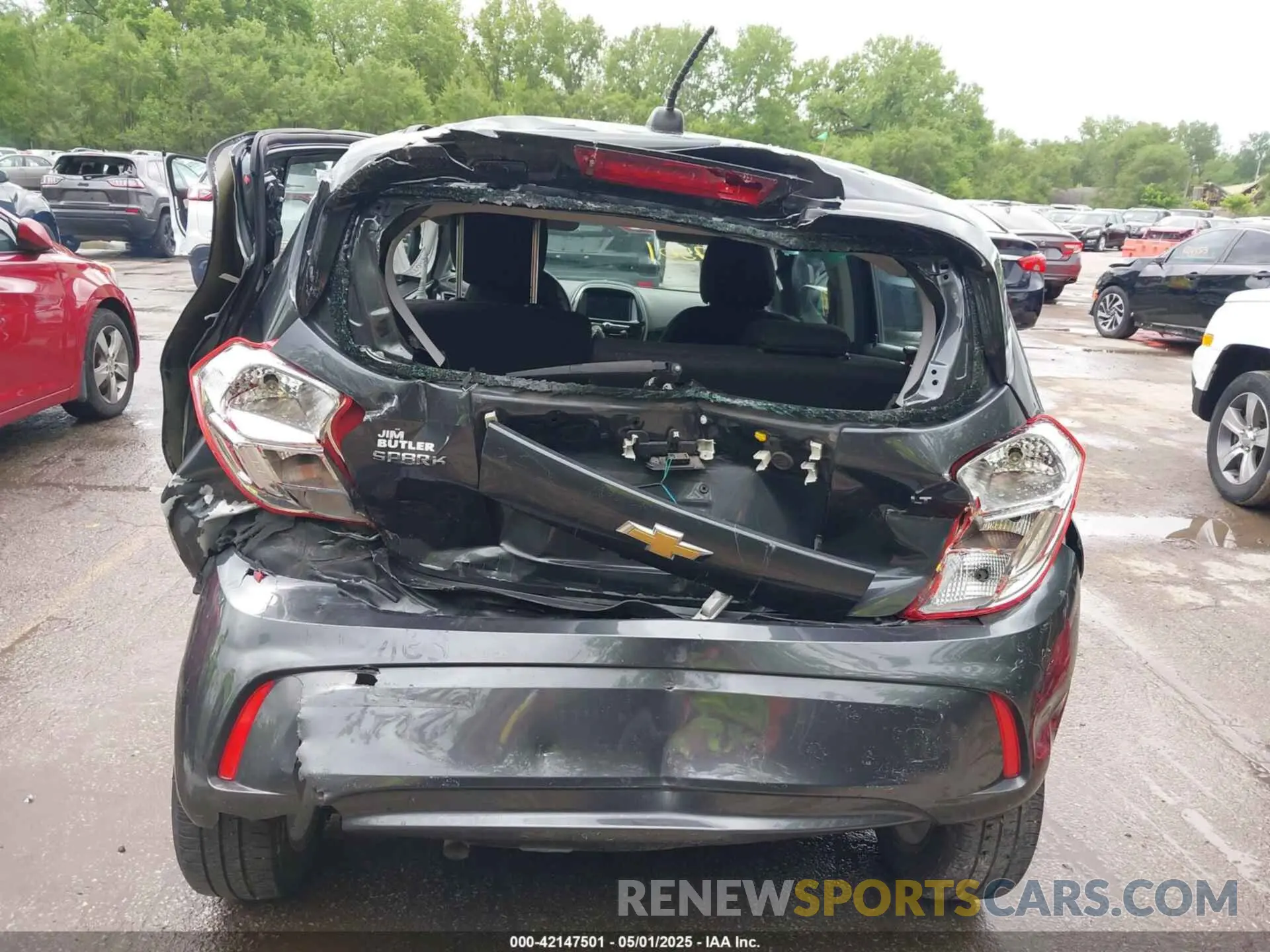6 Photograph of a damaged car KL8CD6SA6KC747641 CHEVROLET SPARK 2019