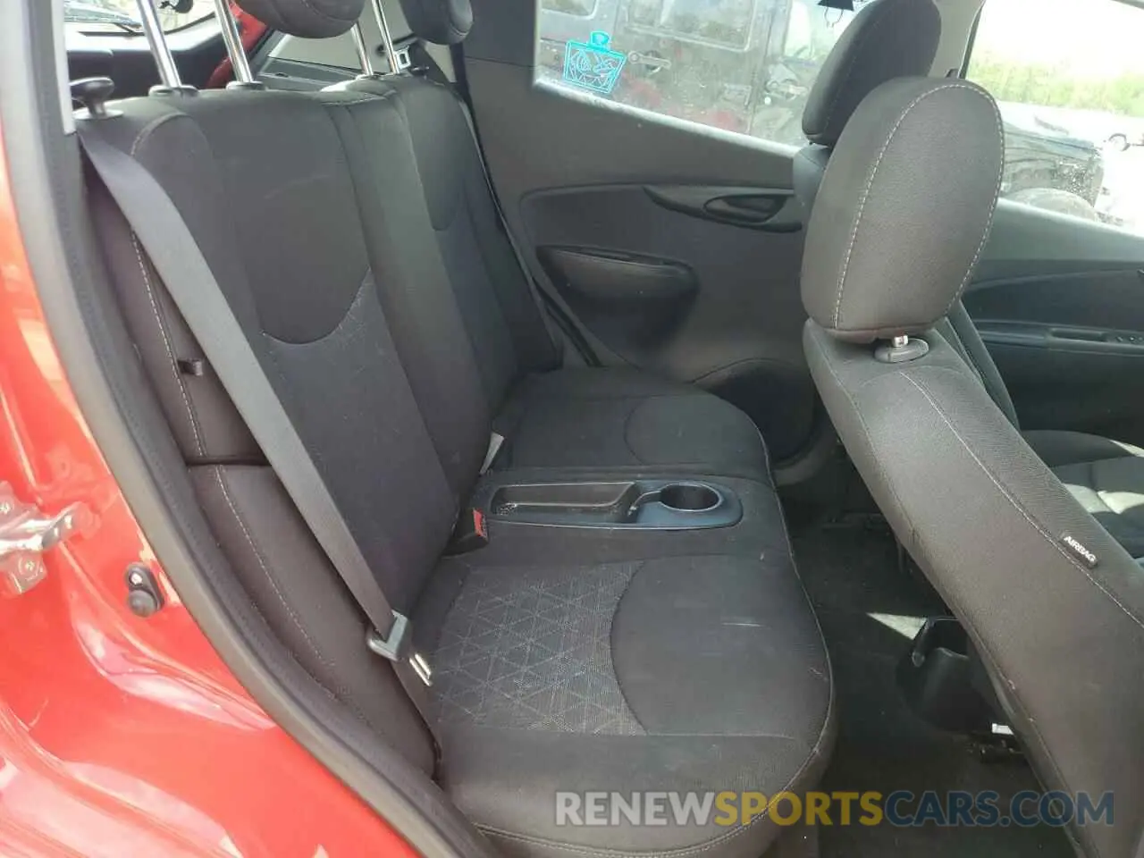 10 Photograph of a damaged car KL8CD6SA6KC787461 CHEVROLET SPARK 2019
