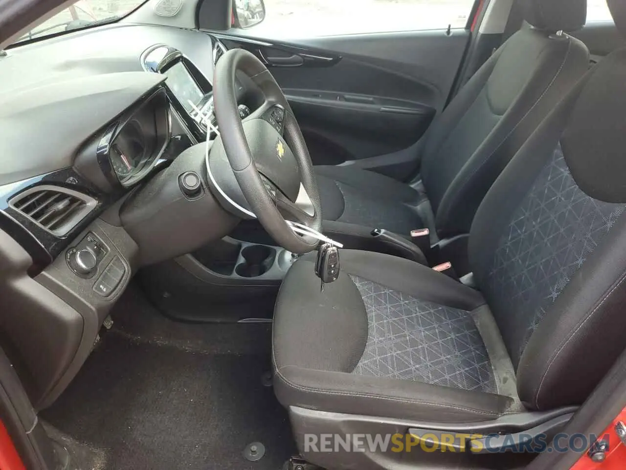 7 Photograph of a damaged car KL8CD6SA6KC787461 CHEVROLET SPARK 2019