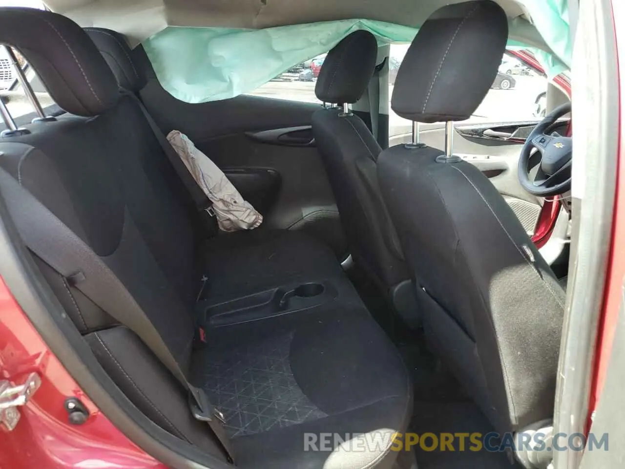 10 Photograph of a damaged car KL8CD6SA6KC799772 CHEVROLET SPARK 2019