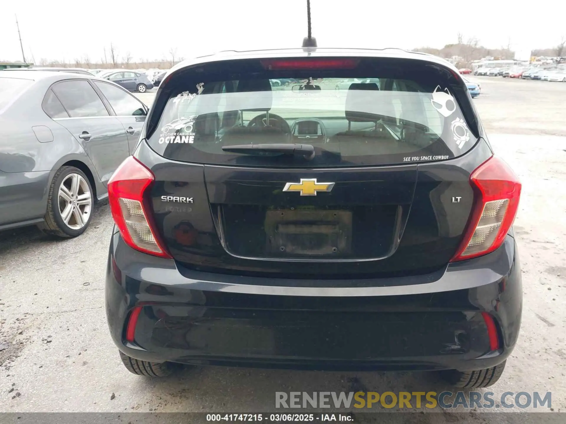 17 Photograph of a damaged car KL8CD6SA7KC727365 CHEVROLET SPARK 2019